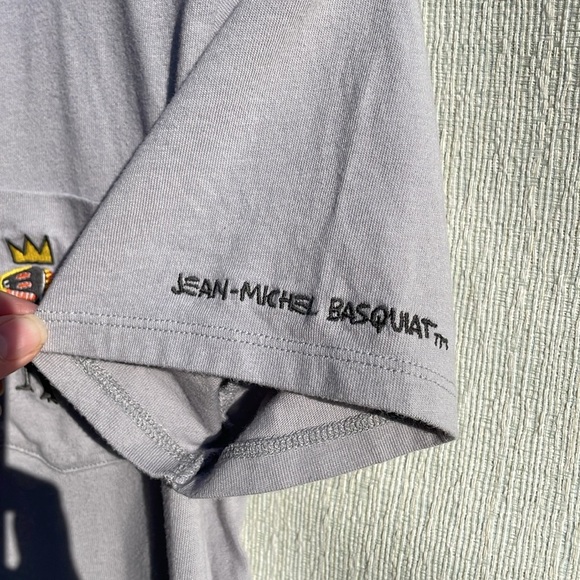 SPRZNY Uniqlo X Jean Michel Basquiat Pocket Dino Art T-Shirt Gray Size Small - Picture 4 of 7